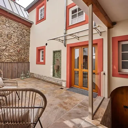Winzerhaus 1658 - Ferienwohnung Und Apartments Zeltingen-Rachtig Eksteriør billede